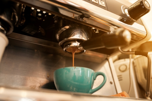 5 erros comuns ao começar a empreender com máquina de café (e como evitar)
