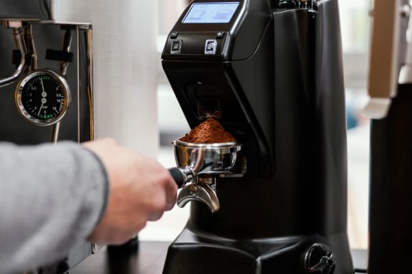 Vale a pena investir em máquina de café para eventos?