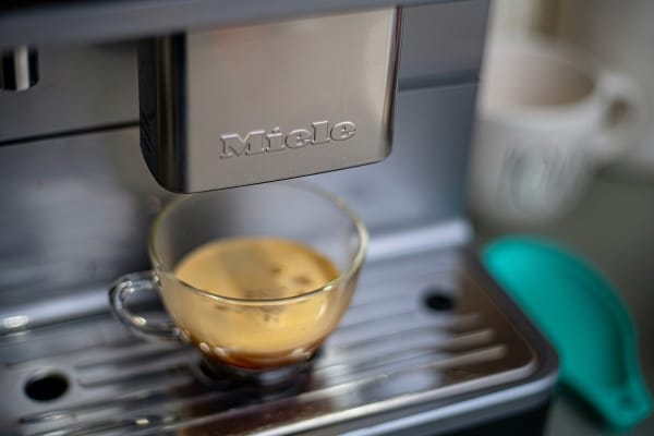 Café no Escritório: Como a Bebida Pode Impulsionar a Produtividade e o Bem-Estar da Sua Equipe