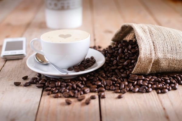 O Papel do Café nas Reuniões Corporativas: Mais do que uma Bebida, uma Estratégia